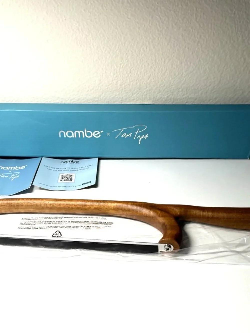 Nambé x Tom Papa Breaking Bread Serrated Knife - Long 17